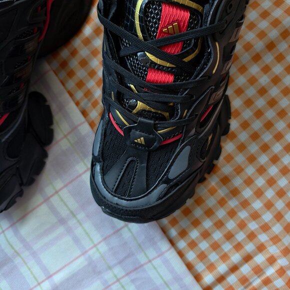 Adidas Black/Red Chunky Shoes - Picture 4 of 8